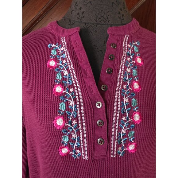 Woman Within Waffle Knit Embroidered Henley Long Sleeve Top Size L - Picture 2 of 6